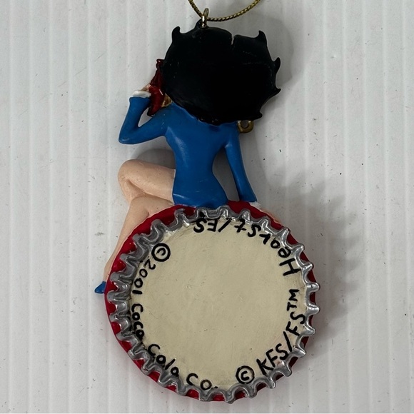 Betty Boop On Top Drink Coca Cola Bottle Cap Kurt Adler Christmas Ornament 2001 - Picture 2 of 5